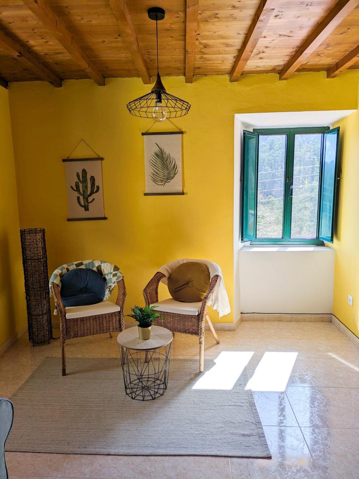 A Casa Do Porto Cerca De Cedeira Y De La Playa De Pantin Vakantiehuis
